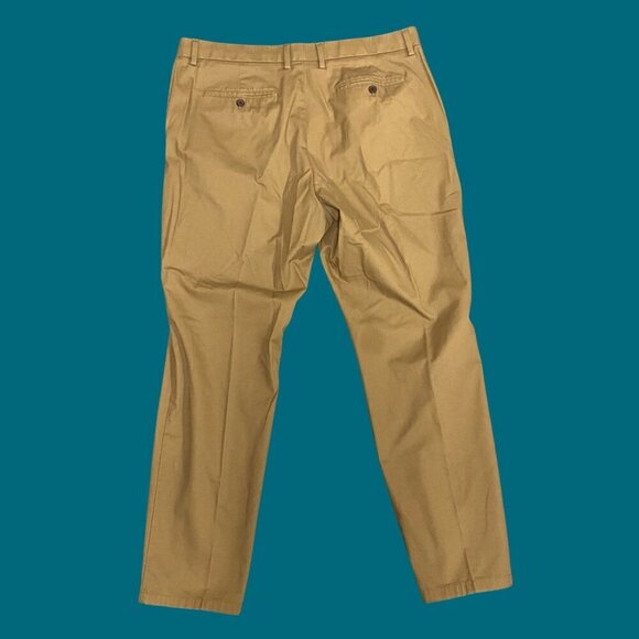 Old Navy Athletic Taper Khaki Chinos | Built-In Flex | Size 38x32 - Picture 3 of 8